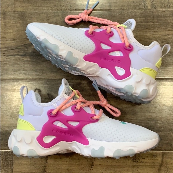 W NIKE REACT PRESTO White/Hyper Violet - Picture 13 of 16